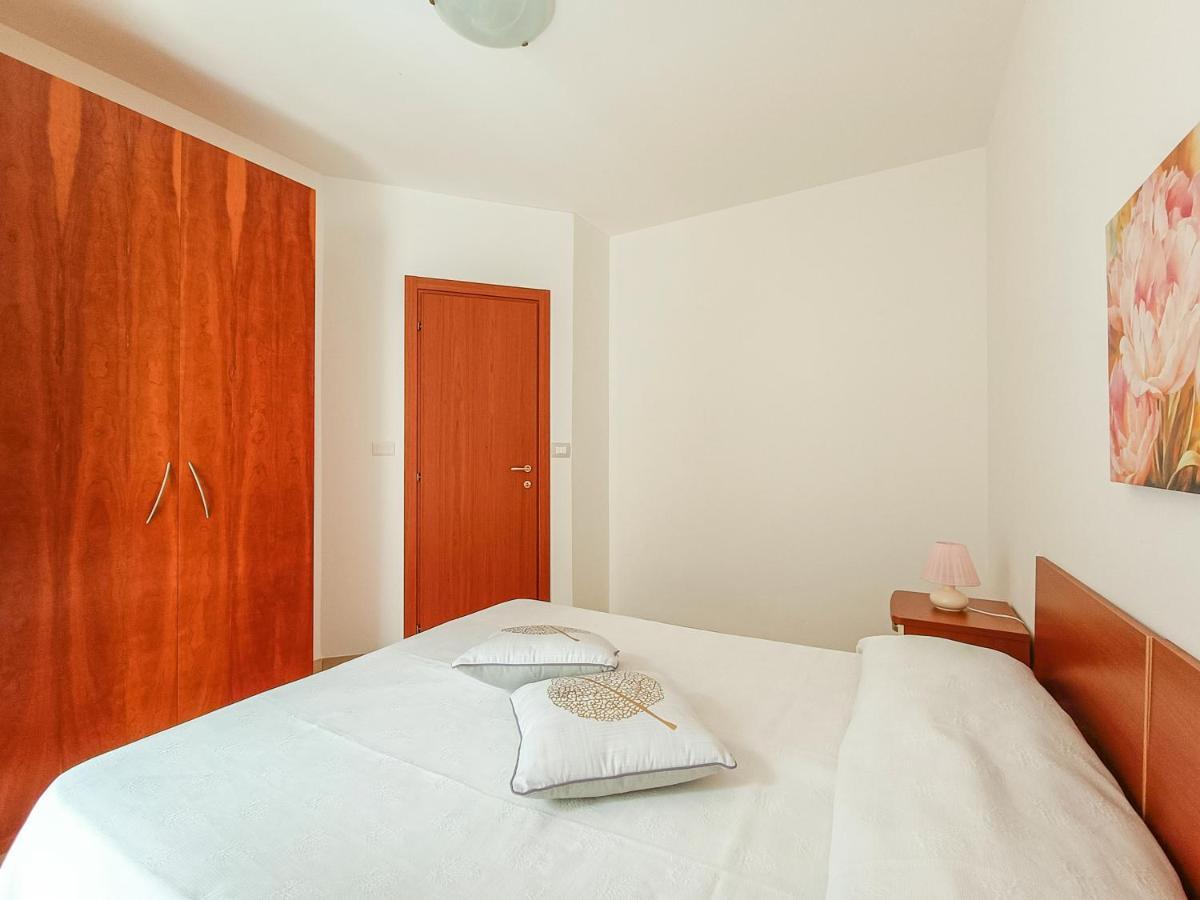Casa Rossana Lägenhet Torre San Giovanni Ugento Exteriör bild